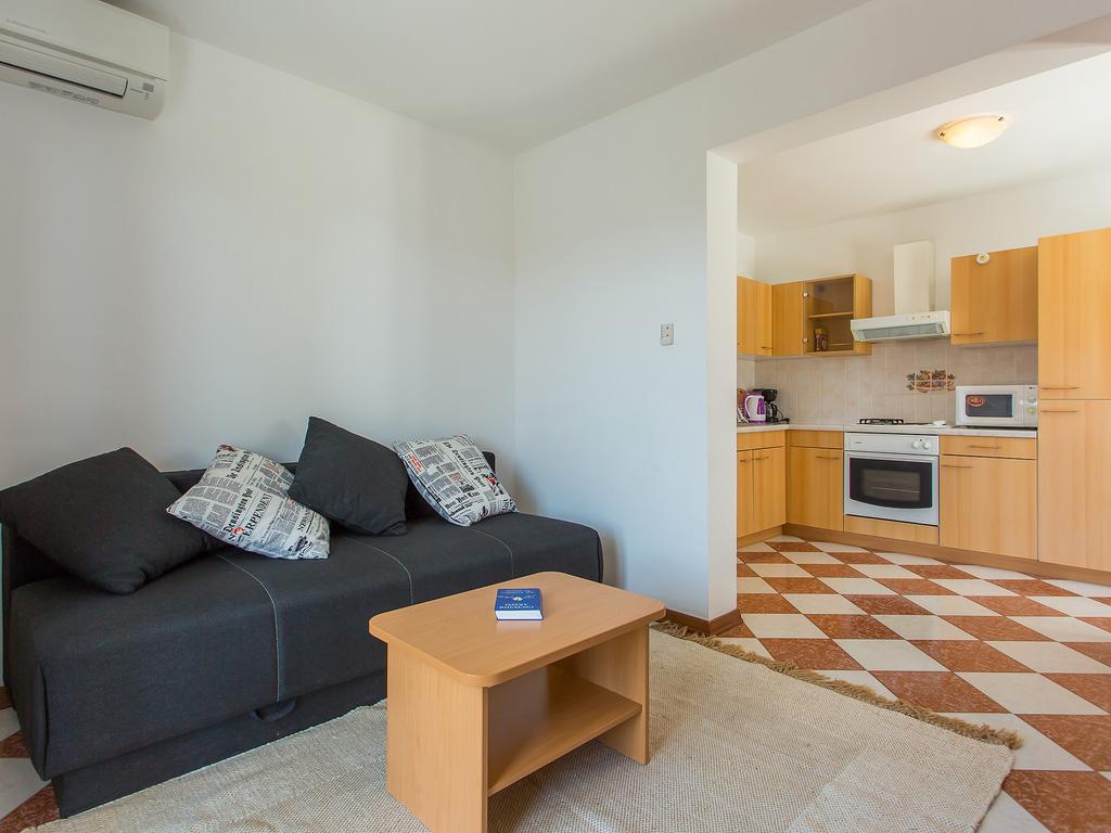 Apartments Ava Poreč Extérieur photo